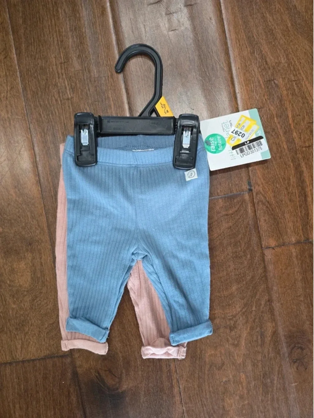 Newborn brand new pants, little planet by carter's item, 297G4